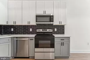 1028 W Dauphin St, Philadelphia, PA 19133 - Photo 1