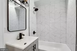 922 W Arizona St, Philadelphia, PA 19133 - Photo 5