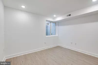 922 W Arizona Street #1, Philadelphia, PA 19133 - Photo 13