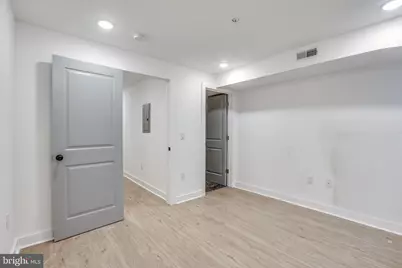 922 W Arizona Street #1, Philadelphia, PA 19133 - Photo 11