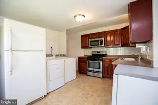 470 Conarroe St, Philadelphia, PA 19128 - Photo 17