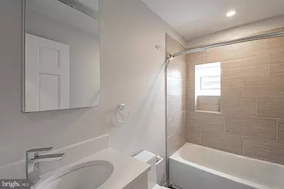 825 S 12th Street #UNIT B, Philadelphia, PA 19147 - Photo 13