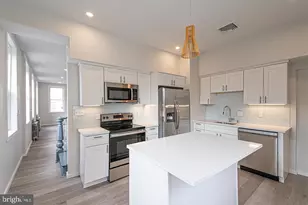 825 S 12th St, Philadelphia, PA 19147 - Photo 5