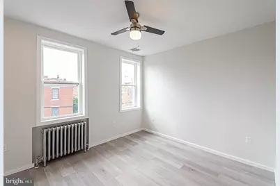 825 S 12th Street #UNIT B, Philadelphia, PA 19147 - Photo 17