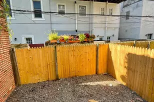 1832 Callowhill St, Philadelphia, PA 19130 - Photo 11