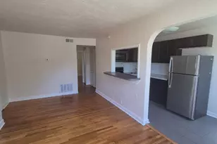 395 1/2 E Cliveden St, Philadelphia, PA 19119 - Photo 9