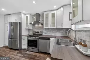 2643 S 15th St, Philadelphia, PA 19145 - Photo 9