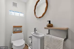 2643 S 15th St, Philadelphia, PA 19145 - Photo 11