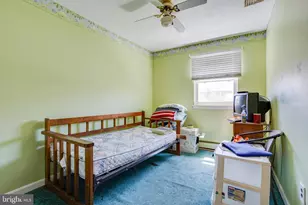 7440 Sandpiper Pl, Philadelphia, PA 19153 - Photo 11