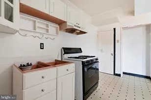 7010 W Passyunk Ave, Philadelphia, PA 19142 - Photo 9