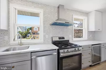 9955 Bridle Road, Philadelphia, PA 19115 - Photo 15