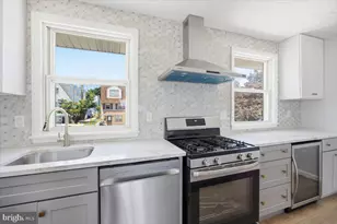 9955 Bridle Rd, Philadelphia, PA 19115 - Photo 15