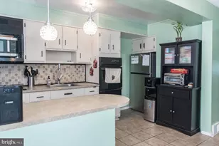 2836 Glenview St, Philadelphia, PA 19149 - Photo 15