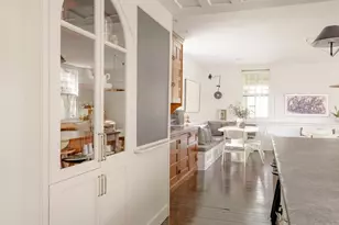 42 Summit St, Philadelphia, PA 19118 - Photo 9