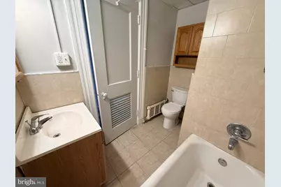 1324 Locust Street #1221, Philadelphia, PA 19107 - Photo 3