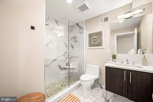 2310 Naudain St, Philadelphia, PA 19146 - Photo 33