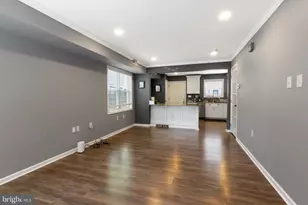 1719 Ridge Ave, Philadelphia, PA 19130 - Photo 5