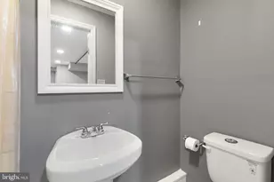 1719 Ridge Ave, Philadelphia, PA 19130 - Photo 13