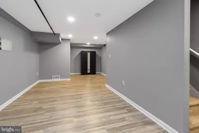 1719 Ridge Avenue, Philadelphia, PA 19130 - Photo 13