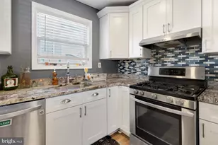 1719 Ridge Ave, Philadelphia, PA 19130 - Photo 11