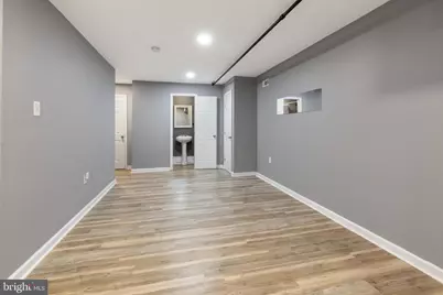 1719 Ridge Avenue, Philadelphia, PA 19130 - Photo 11