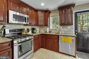 1933 Parrish St, Philadelphia, PA 19130 - Photo 11