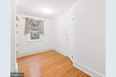 327 Lawrence Court, Philadelphia, PA 19106 - Photo 7