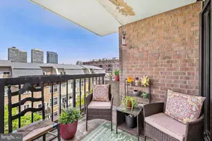 200 Lombard St, Philadelphia, PA 19147 - Photo 7