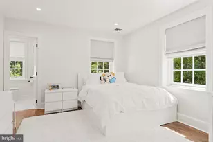 8713 Shawnee St, Philadelphia, PA 19118 - Photo 25