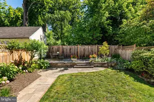 8713 Shawnee St, Philadelphia, PA 19118 - Photo 33
