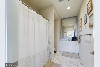 201 N 8th Street #607, Philadelphia, PA 19106 - Photo 13