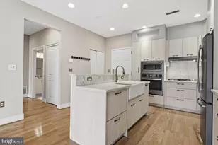 714 Bainbridge St, Philadelphia, PA 19147 - Photo 7