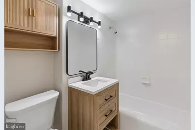 604 S Washington Square #913, Philadelphia, PA 19106 - Photo 7