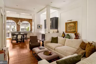 2127 Delancey Pl, Philadelphia, PA 19103 - Photo 7