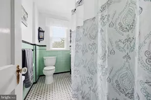 1020 Stanwood St, Philadelphia, PA 19111 - Photo 13