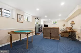 1020 Stanwood St, Philadelphia, PA 19111 - Photo 25