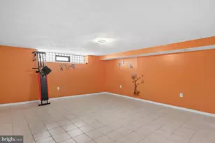1830 Tolbut St, Philadelphia, PA 19152 - Photo 15