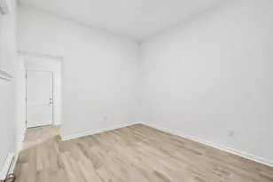 1924 W Westmoreland St, Philadelphia, PA 19140 - Photo 7