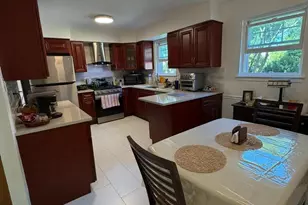 11107 Ridgeway St, Philadelphia, PA 19116 - Photo 7