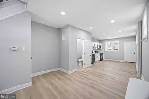 2139 S 15th St, Philadelphia, PA 19145 - Photo 9