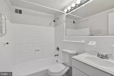 2101 Chestnut Street #708, Philadelphia, PA 19103 - Photo 13
