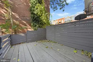 518 N 40th St, Philadelphia, PA 19104 - Photo 9
