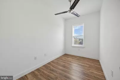 518 N 40th Street #UNIT 3, Philadelphia, PA 19104 - Photo 7
