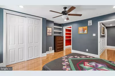 2021 Bainbridge Street, Philadelphia, PA 19146 - Photo 27