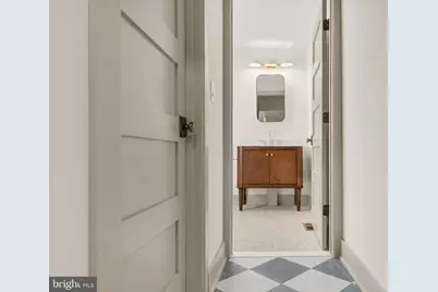 766 S 18th Street, Philadelphia, PA 19146 - Photo 23