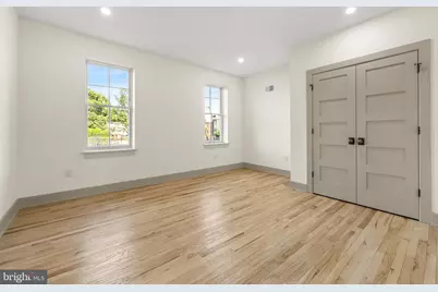 766 S 18th Street, Philadelphia, PA 19146 - Photo 31