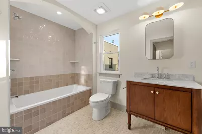 766 S 18th Street, Philadelphia, PA 19146 - Photo 23