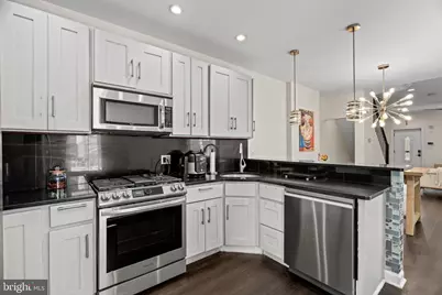 842 N 28th Street, Philadelphia, PA 19130 - Photo 13