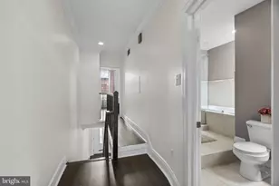 842 N 28th St, Philadelphia, PA 19130 - Photo 15