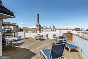 315 New St, Philadelphia, PA 19106 - Photo 29